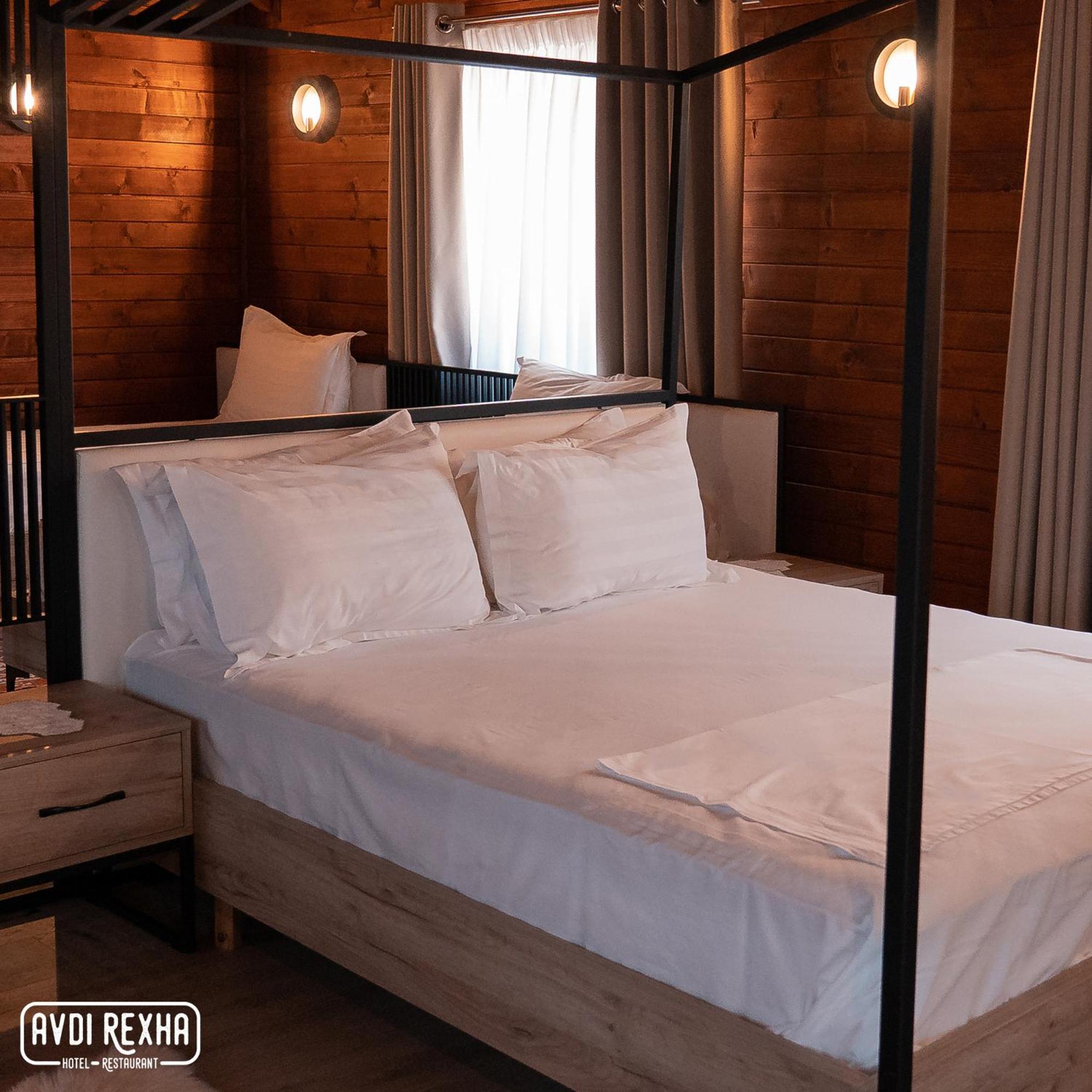 Hotel Avdi Rexha Bajram Curri Bagian luar foto