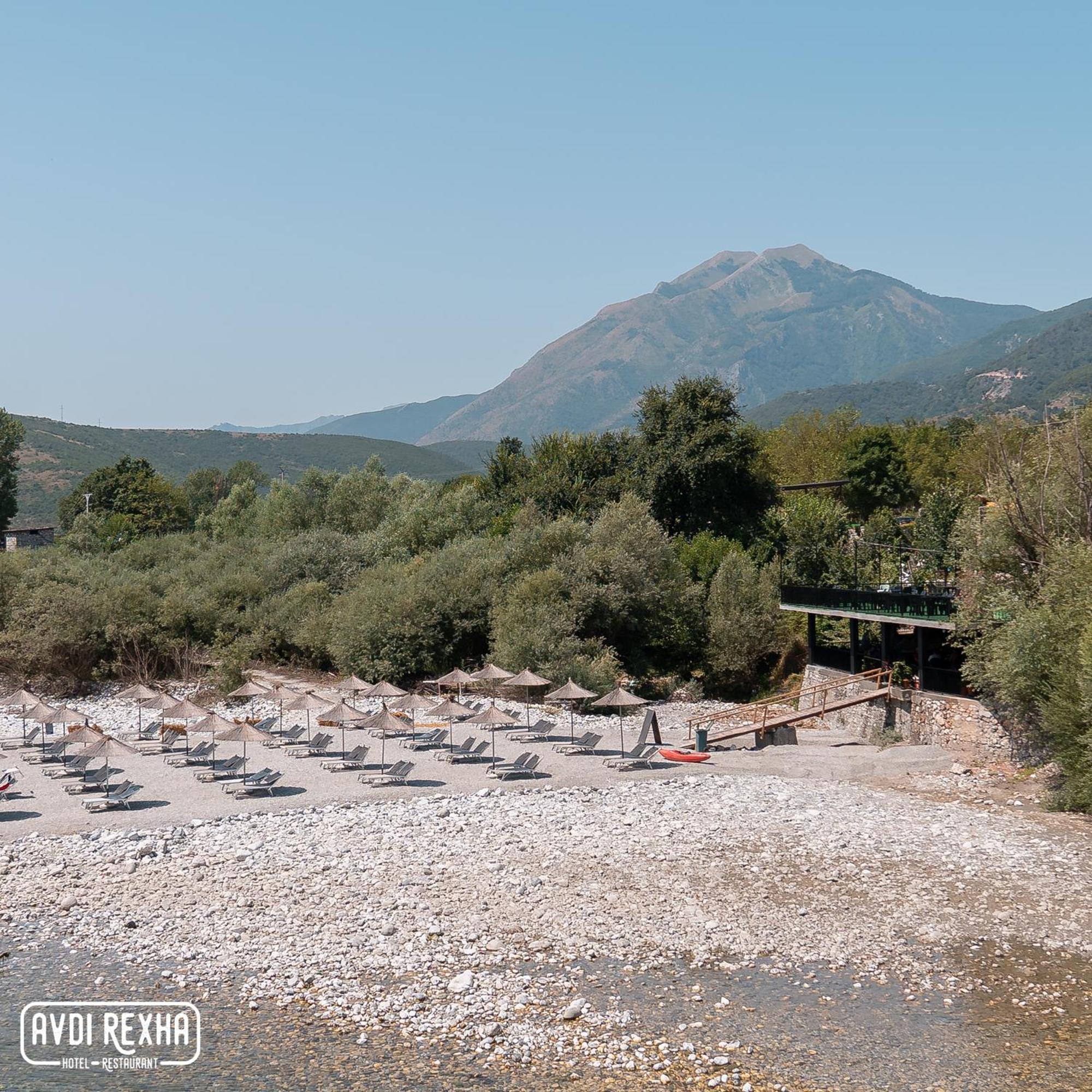 Hotel Avdi Rexha Bajram Curri Bagian luar foto